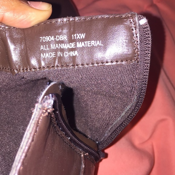 Booties - Picture 5 of 6